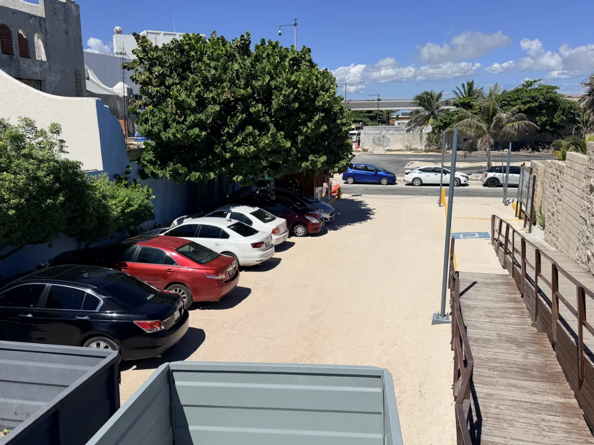 Estacionamiento marlin